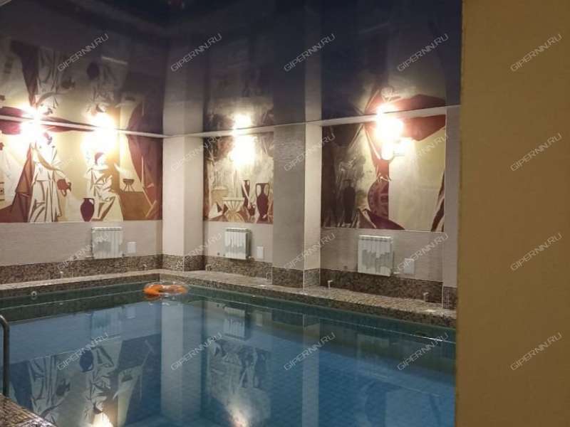 здание под недвижимость для отдыха, развлечений на улице Юлиуса Фучика