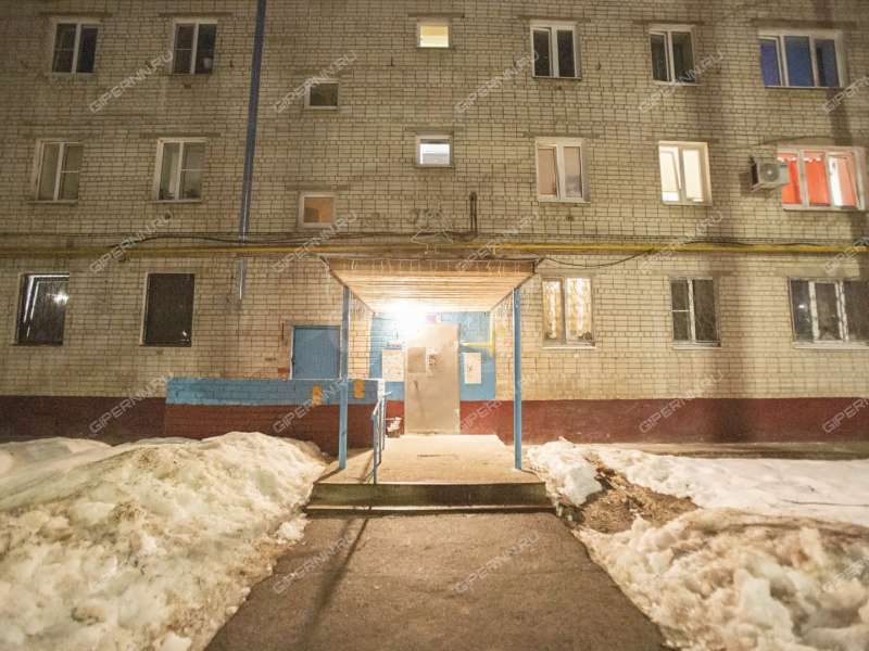 трёхкомнатная квартира на Мончегорской улице дом 6 к1