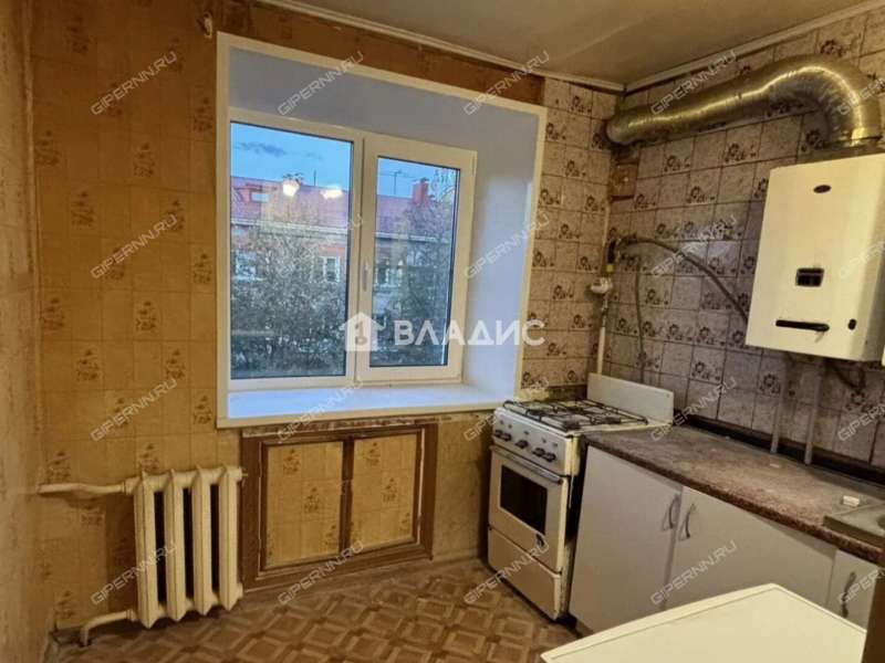 трёхкомнатная квартира на улице Ленина дом 133 город Бор