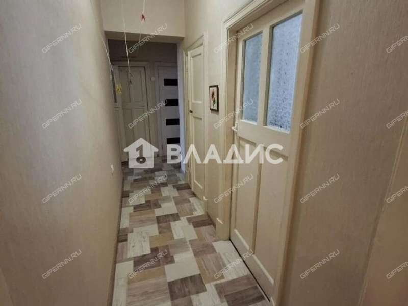 трёхкомнатная квартира на улице Героя Советского Союза Поющева дом 17