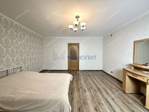 4-komnatnaya-ul-iskry-d-11a фото