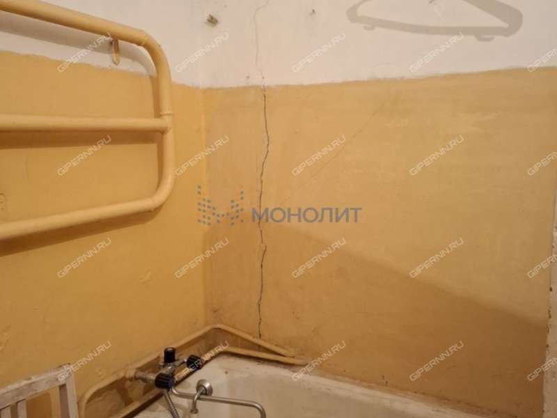 двухкомнатная квартира на улице Федосеенко дом 81