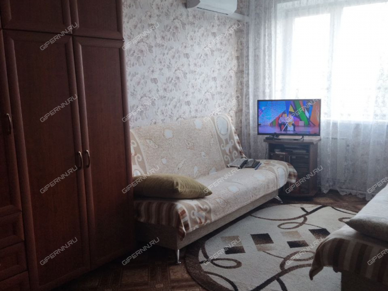 трёхкомнатная квартира на улице Адмирала Макарова дом 5