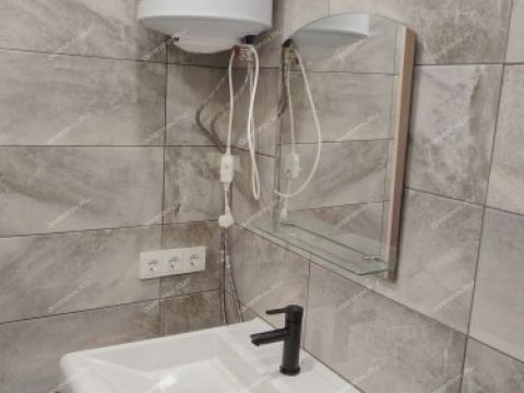 kvartira-studiya-ul-strazh-revolyucii-d-17 фото