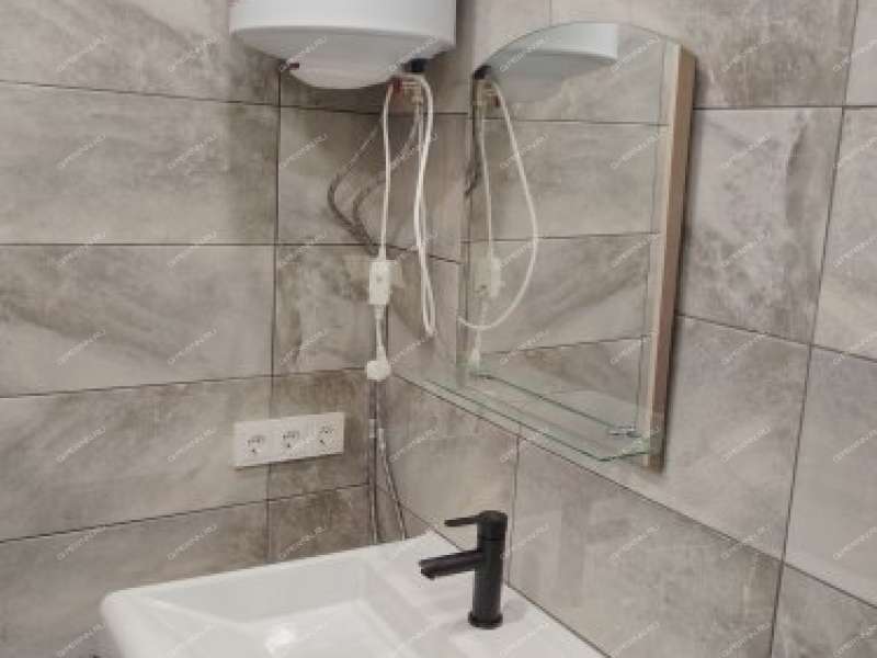 квартира-студия на улице Страж Революции дом 17