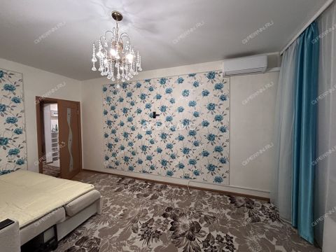 1-komnatnaya-b-r-60-letiya-oktyabrya-d-5a фото