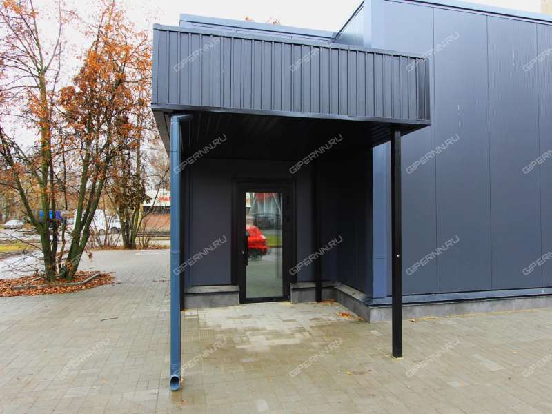 здание под торговую площадь на улице Мечникова