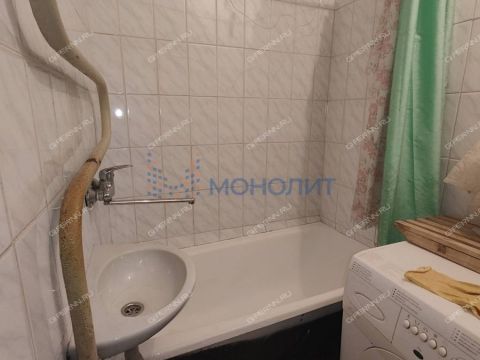 3-komnatnaya-b-r-60-letiya-oktyabrya-d-6 фото