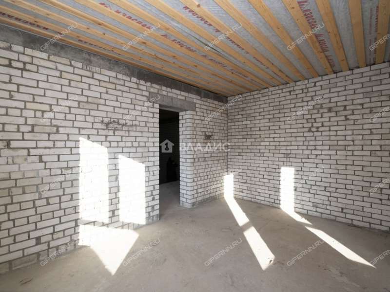 дом на  деревня Утечино