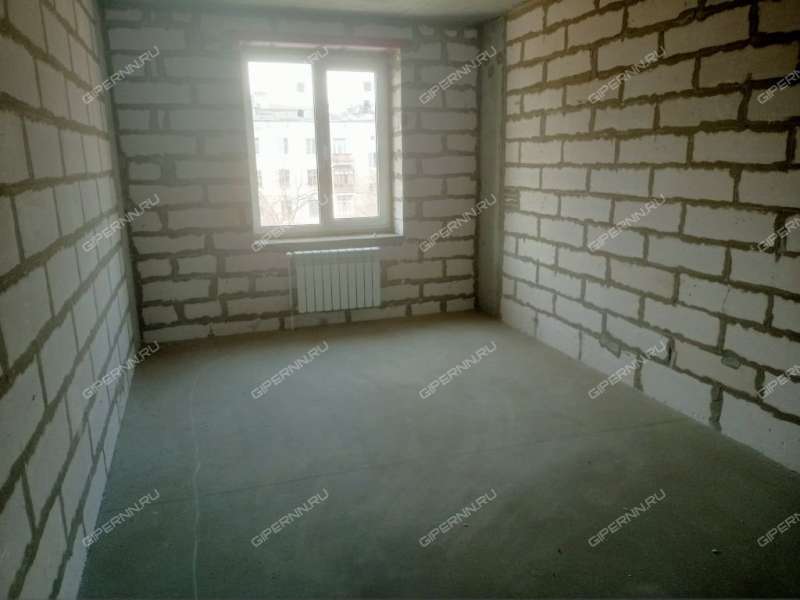 трёхкомнатная квартира на проспекте Кирова дом 2А