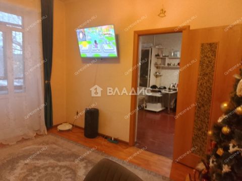 2-komnatnaya-ul-krasnodoncev-d-9 фото