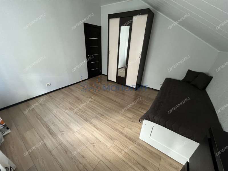 дом на улице Саврасова село Каменки