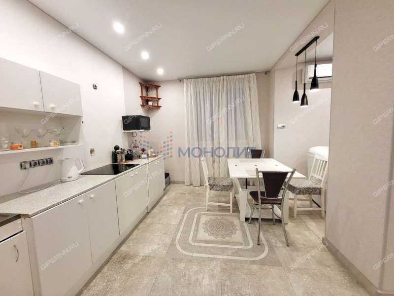 двухкомнатная квартира на улице Коминтерна дом 99