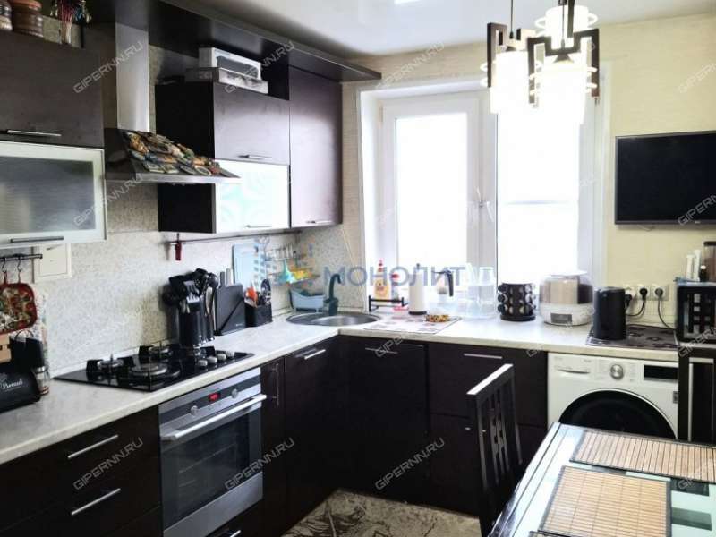 трёхкомнатная квартира на улице Бринского дом 4 к2