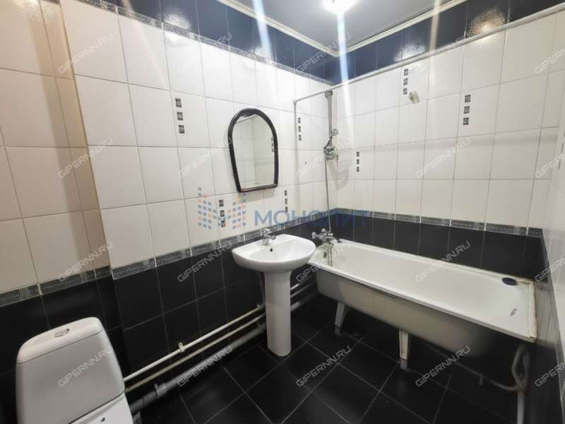 однокомнатная квартира на Волжской набережной дом 8