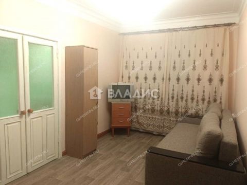 2-komnatnaya-poselok-40-let-oktyabrya-ul-narodnaya-stroyka-d-19 фото