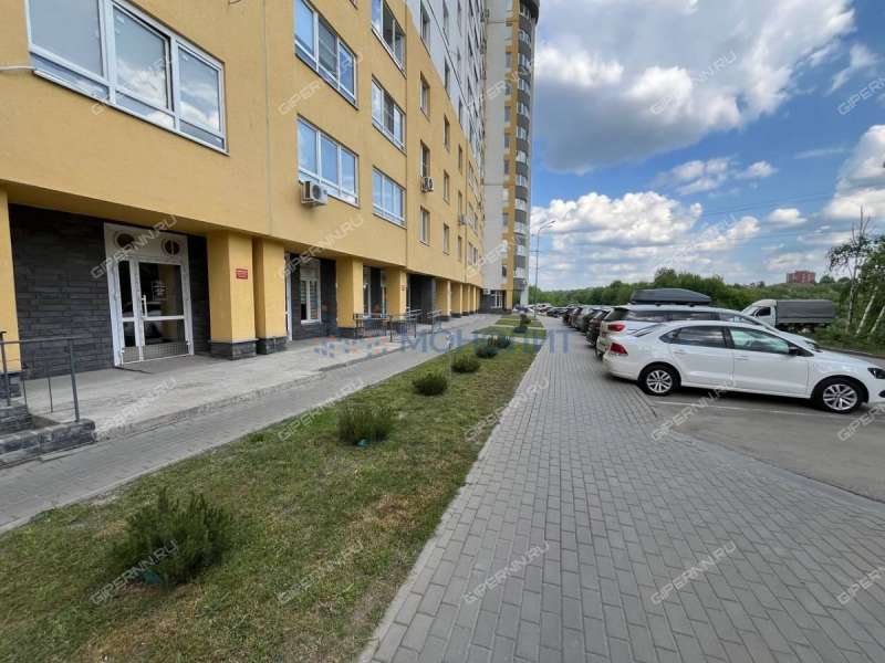 помещение под офис, торговую площадь на Ошарской улице
