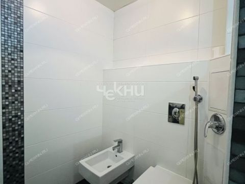 5-komnatnaya-ul-krasnyh-zor-d-22 фото