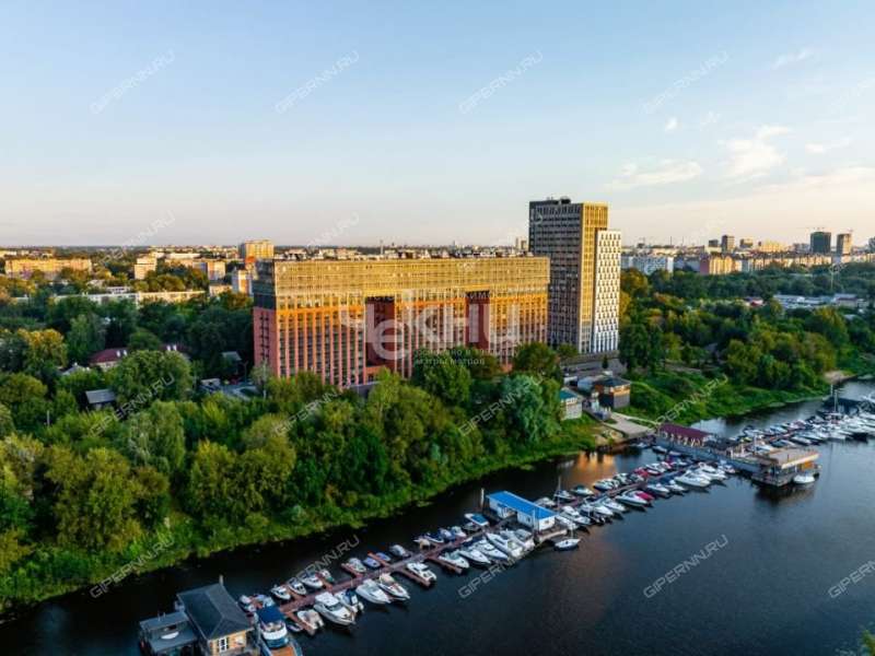 четырёхкомнатная квартира на Правдинской улице дом 43