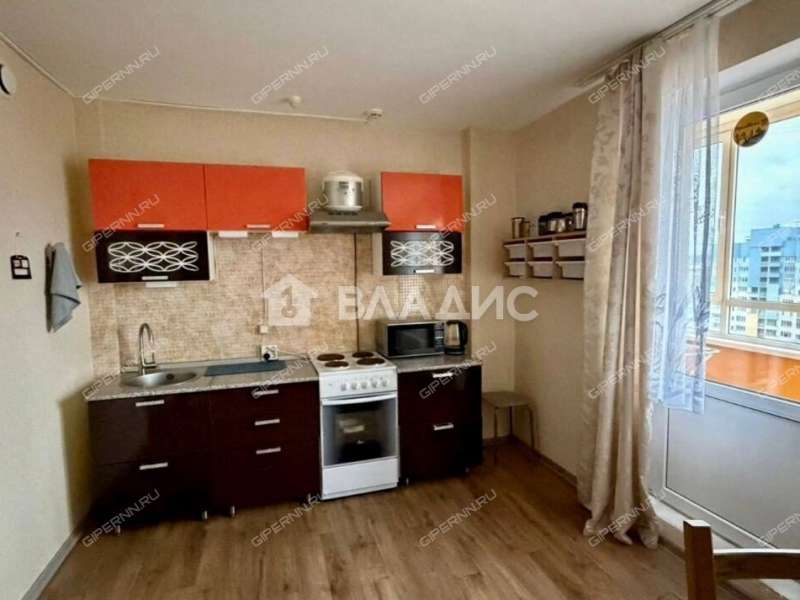 однокомнатная квартира на Волжской набережной дом 12