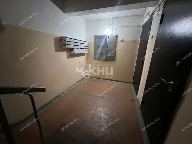 трёхкомнатная квартира на Ясной улице дом 31