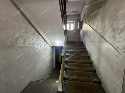 2-komnatnaya-ul-artelnaya-d-13-k1 фото