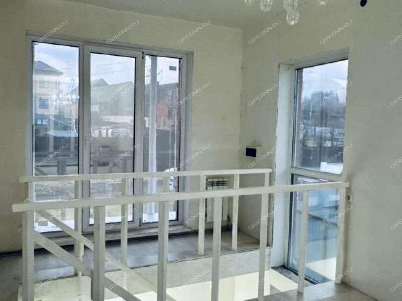 дом на 2-й Набережной улице город Бор