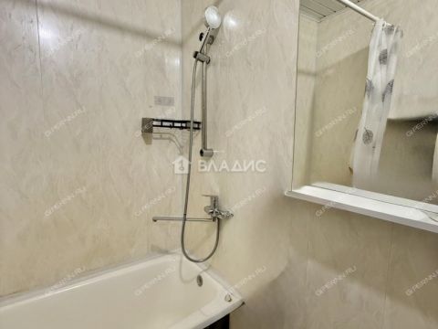 1-komnatnaya-ul-sergeya-akimova-d-3 фото