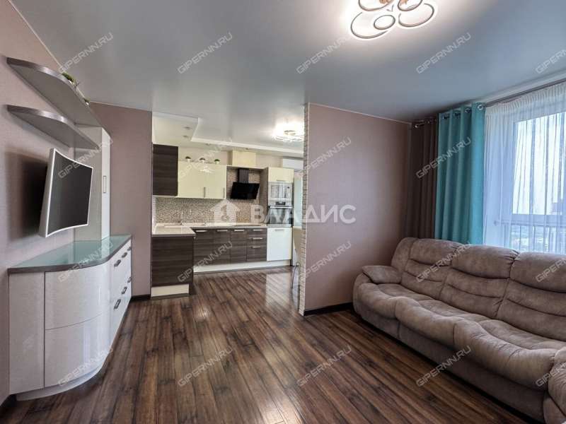 трёхкомнатная квартира на улице Родионова дом 192 к3