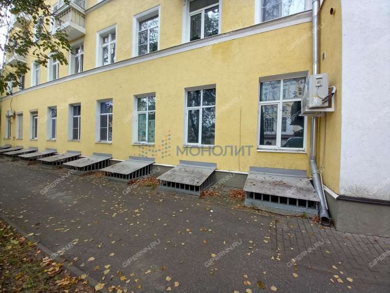 помещение под торговую площадь, недвижимость под общепит на Ошарской улице