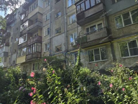2-komnatnaya-ul-geroya-bykova-d-4 фото