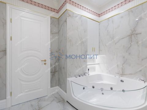 5-komnatnaya-ul-barminskaya-d-1a фото