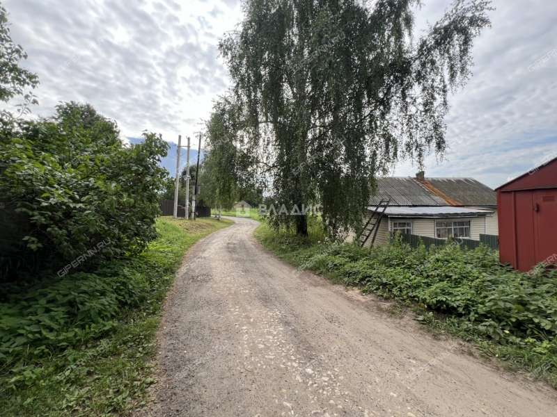 дом на Зелёной улице деревня Банниково