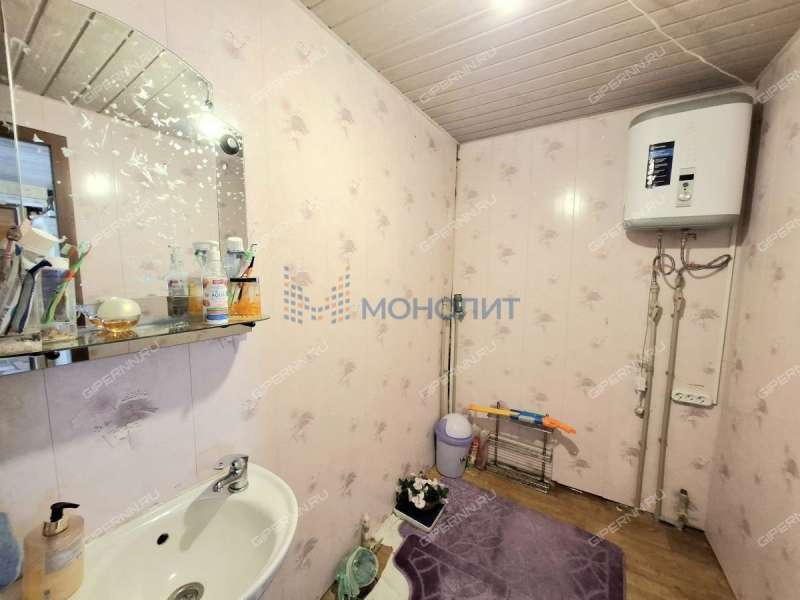 дом на Школьной улице деревня Полом