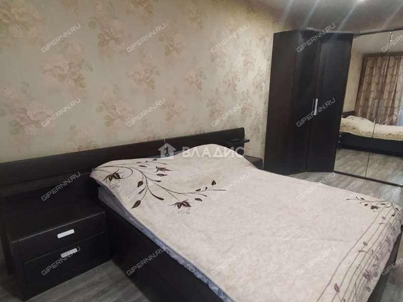 двухкомнатная квартира на улице Родионова дом 29