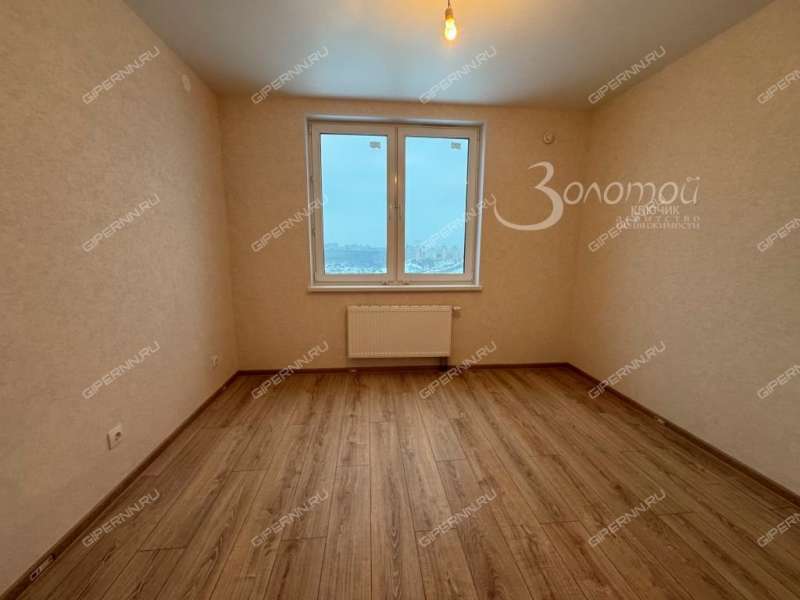 трёхкомнатная квартира на проспекте Героев Донбасса дом 12