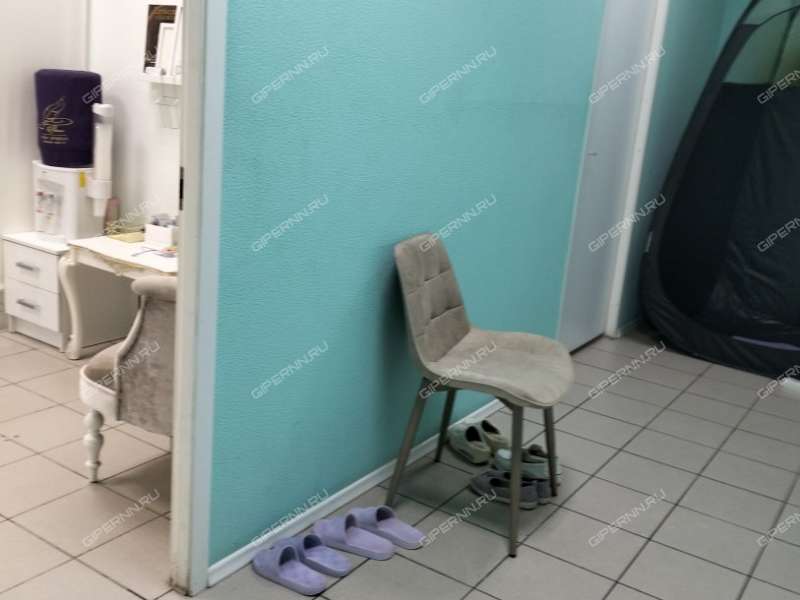 помещение под помещение свободного назначения, недвижимость под салоны красоты на Советской улице