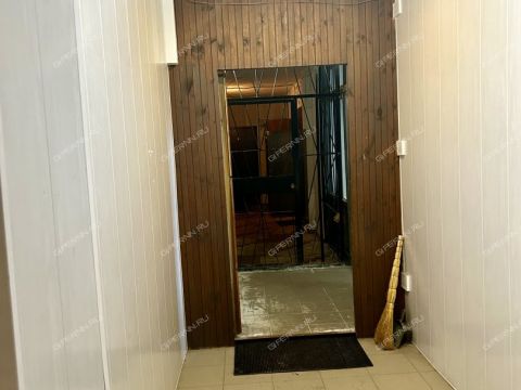 3-komnatnaya-ul-sovnarkomovskaya-d-28 фото