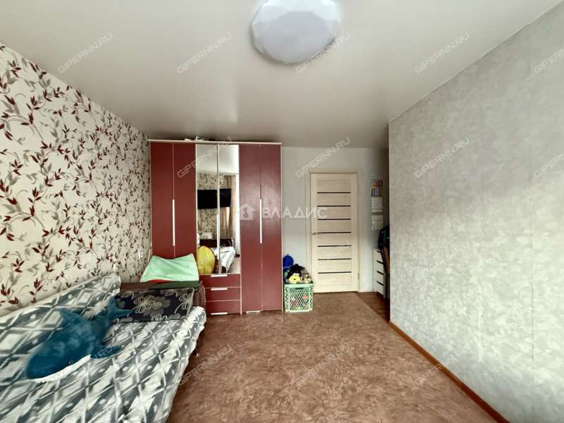 однокомнатная квартира на улице Александра Люкина дом 4