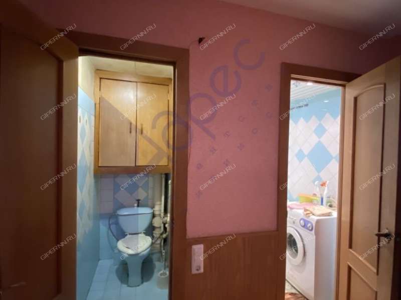 трёхкомнатная квартира на улице Строкина дом 14