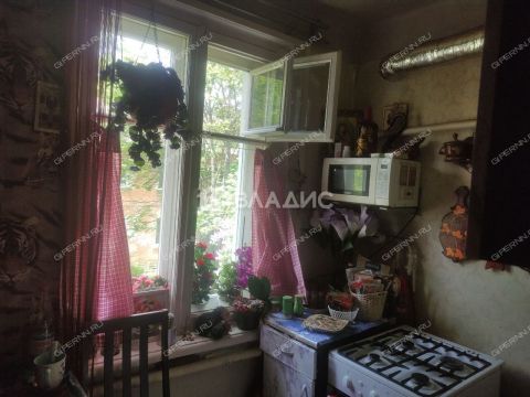 2-komnatnaya-ul-narvskaya-d-12 фото