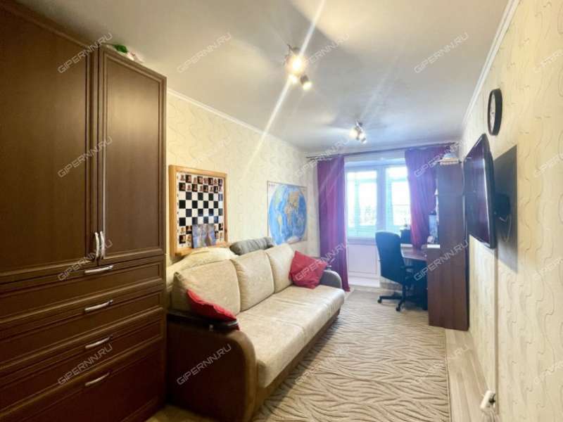 трёхкомнатная квартира на Нижегородской улице дом 18 город Кстово