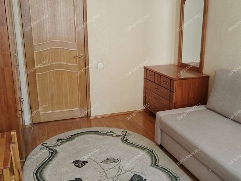 четырёхкомнатная квартира на улице Генкиной дом 61