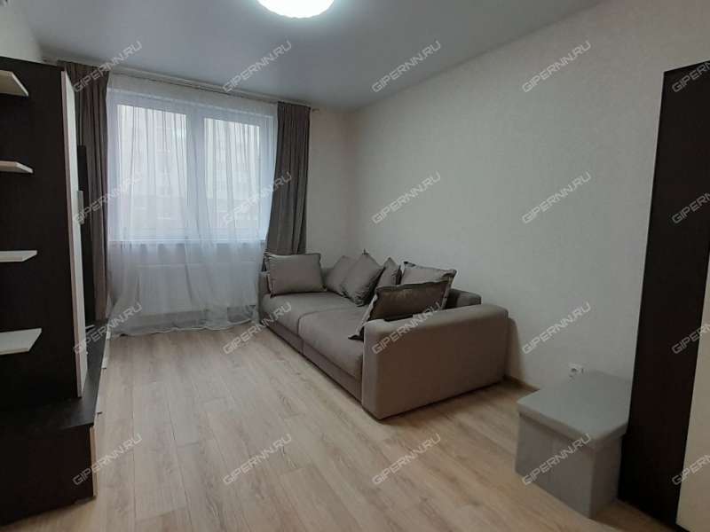 трёхкомнатная квартира на проспекте Героев Донбасса дом 16