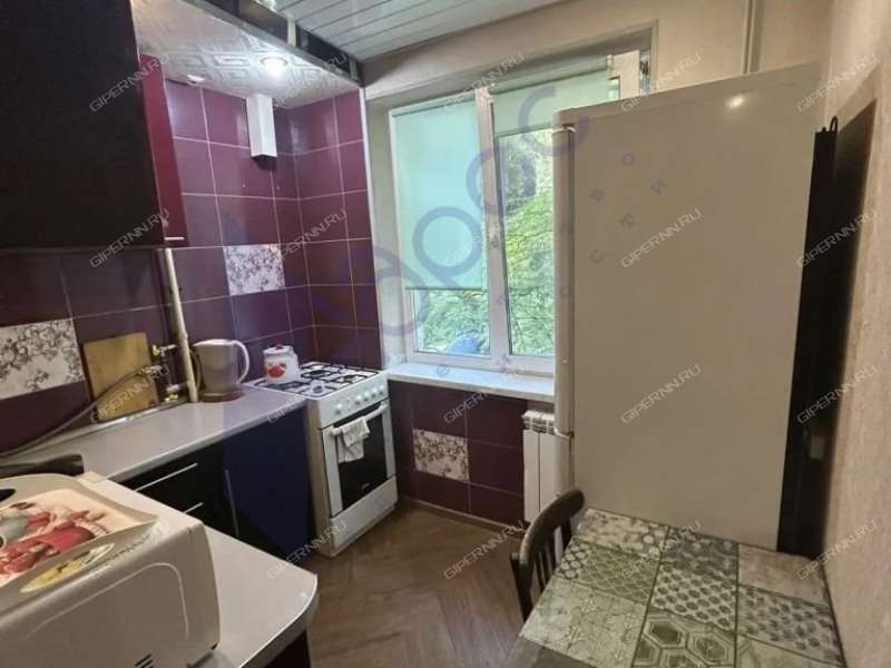 трёхкомнатная квартира на проспекте Ленина дом 63 к1