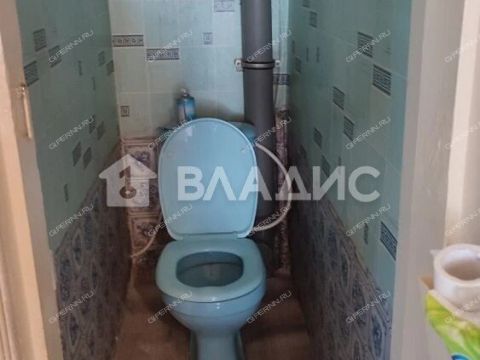 3-komnatnaya-gorod-vetluga-vetluzhskiy-rayon фото