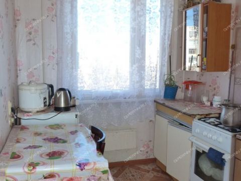 3-komnatnaya-ul-geroya-bykova-d-1 фото
