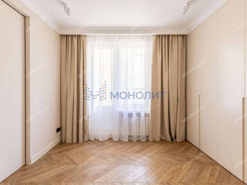 трёхкомнатная квартира на Лысогорской улице дом 89 к1