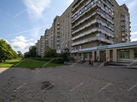 3-komnatnaya-b-r-zarechnyy-d-3 фото