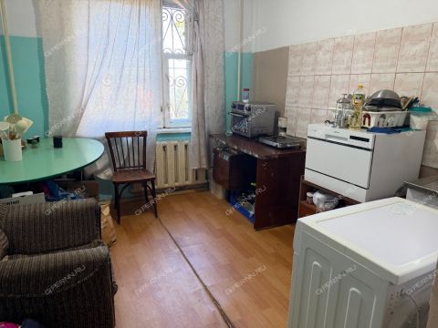 1-komnatnaya-ul-metallistov-d-5a фото
